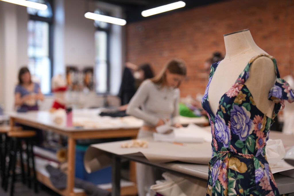 Fashion Design sewing industry sewing machine Garment Construction sewing skill patter making